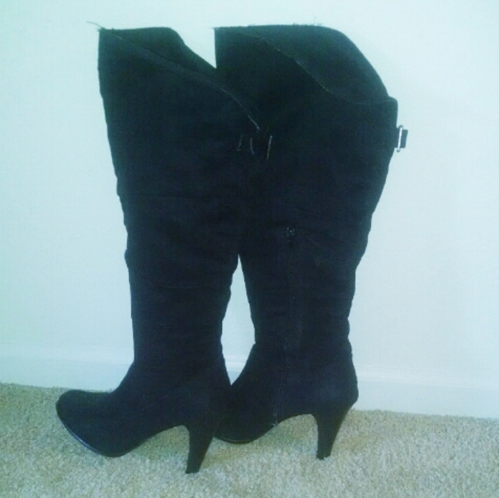 Black knee high boots